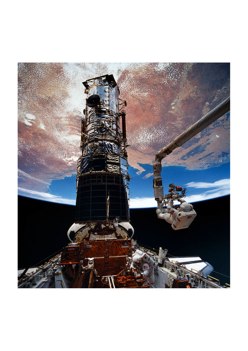 Hubble Telescope - Hoffman and Musgrave EVA5