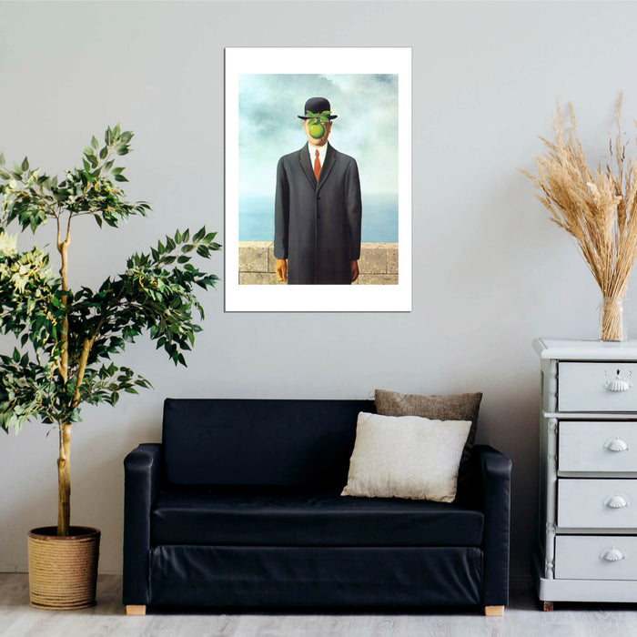 Rene Magritte - Le Fils de L'Homme Son of Man